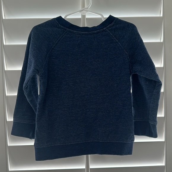 Olaf sweatshirt size 2T - Picture 3 of 3